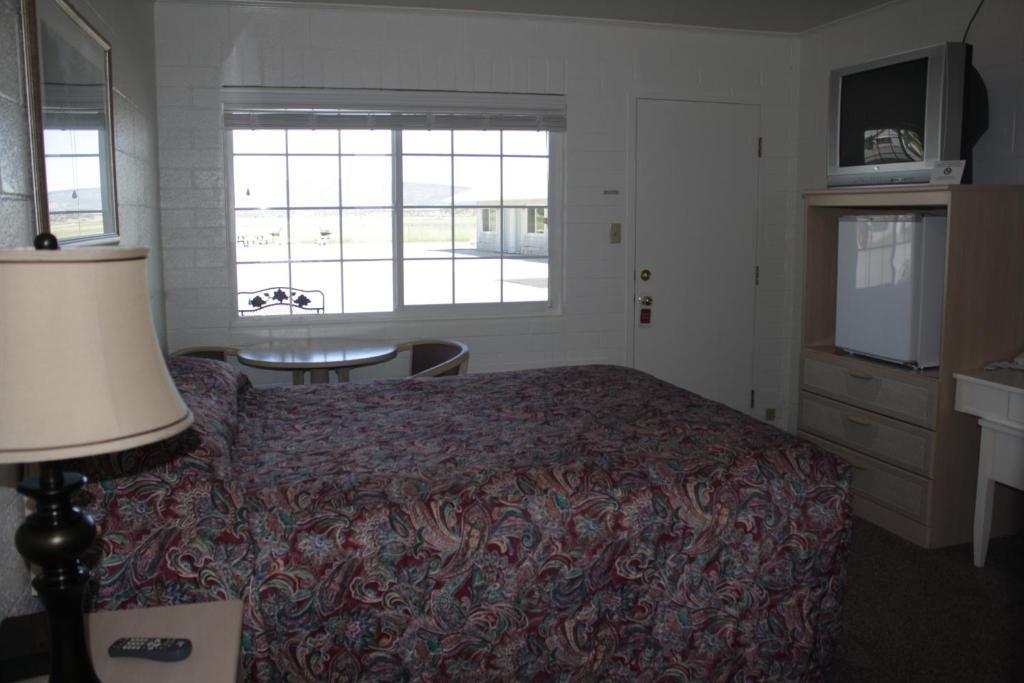 Rim Rock Motel Alturas Quarto foto